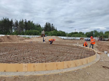 В поселке Шипицыно подрядчик ведет обустройство фундаментов под сооружения нового объекта питьевого водоснабжения
