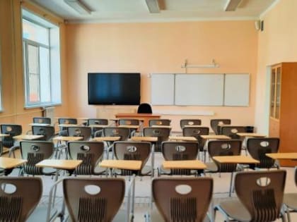 Дмитрий Морев заявил о готовности к учебному году новой школы на улице Воронина