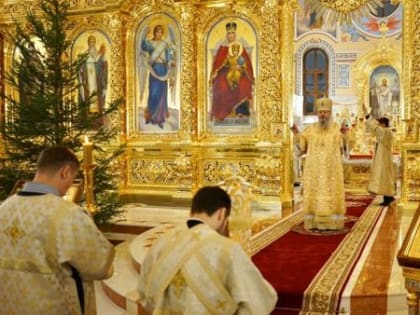 В главном кафедральном соборе Архангельска прошло Рождественское богослужение