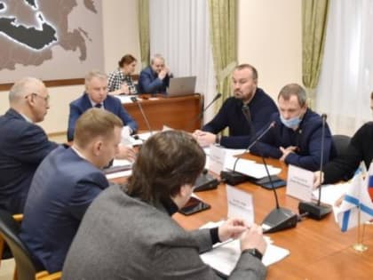 В Архангельской области строители подняли тему предоставления избыточных услуг монополистами