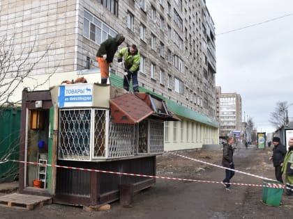 Архангельск избавляется от незаконных объектов торговли