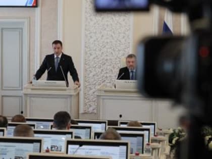 Александр Цыбульский: «Инвестиции в кадровую политику областного здравоохранения начали работать в 2022 году»