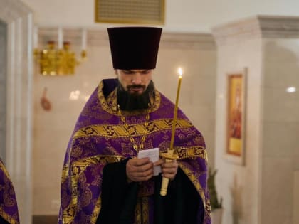 Митрополит Корнилий совершил заупокойное богослужение в канун третьей великопостной субботы