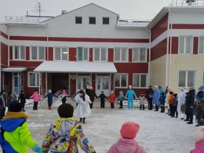 В Каргополе открылся семейный театр «Вместе»