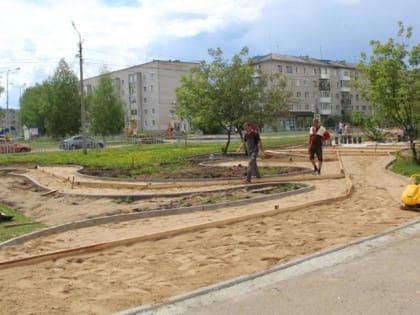 Комфортная городская среда: в Котласе ведется благоустройство территории у школы искусств «Гамма»