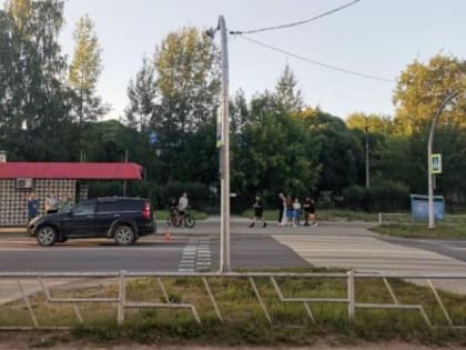 В Архангельской области под колесами легковушки оказался 13-летний велосипедист