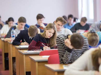 Правительство утвердило квоты приема на целевое обучение в вузах на 2023 год
