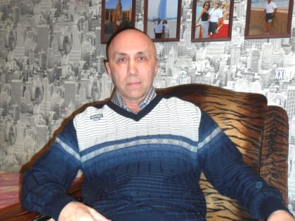 1 апреля - день рождения котласского поэта Николая Копосова