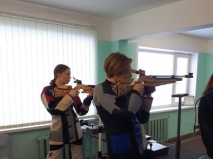 Командное серебро и набор медалей в личных зачётах