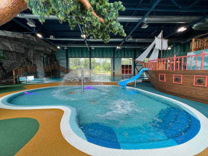 В Онеге достроили и наконец показали аквапарк: фотографии изнутри