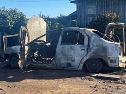 В Неноксе пенсионер спас мужчину из горящего автомобиля