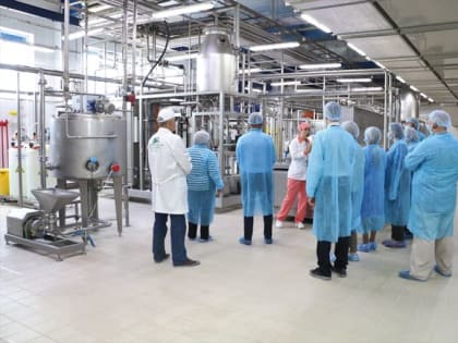 Профессорско-преподавательский состав СГМУ с рабочим визитом посетил агрохолдинг «Белозорие»