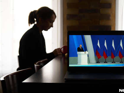 На школьные автобусы, детсады и аэропорты: кому и сколько денег пообещал Путин