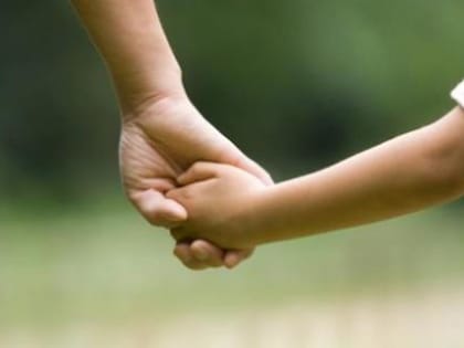 В Архангельской области семьи с детьми могут получить бесплатную психологическую помощь