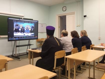 Священник Кирилл Кочнев рассказал о расчеловечивании на конференции педагогов