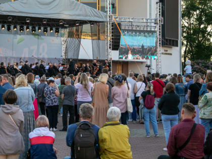 Карельские виртуозы порадовали гостей фестиваля «Белый июнь» классикой и современными композициями