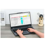 Ordinateur Portable Gaming Lenovo - LOQ 15IRX9 vue 2