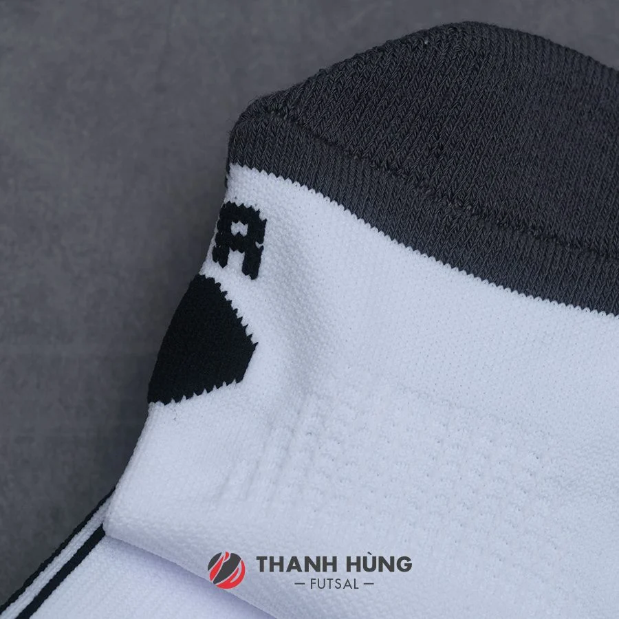 VỚ CHỐNG TRƯỢT JOMA CHÍNH HÃNG PHIÊN BẢN 2024 - TRẮNG