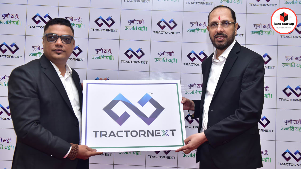 (L to R): Mr. Vishnu Dhas, Founder & CEO, TractorNext with Mr. G S Grewal, President, The Tractor & Mechanisation Association, unveiling TractorNext - India's 1st next-gen Agri & Rural Tech Ecosystem.