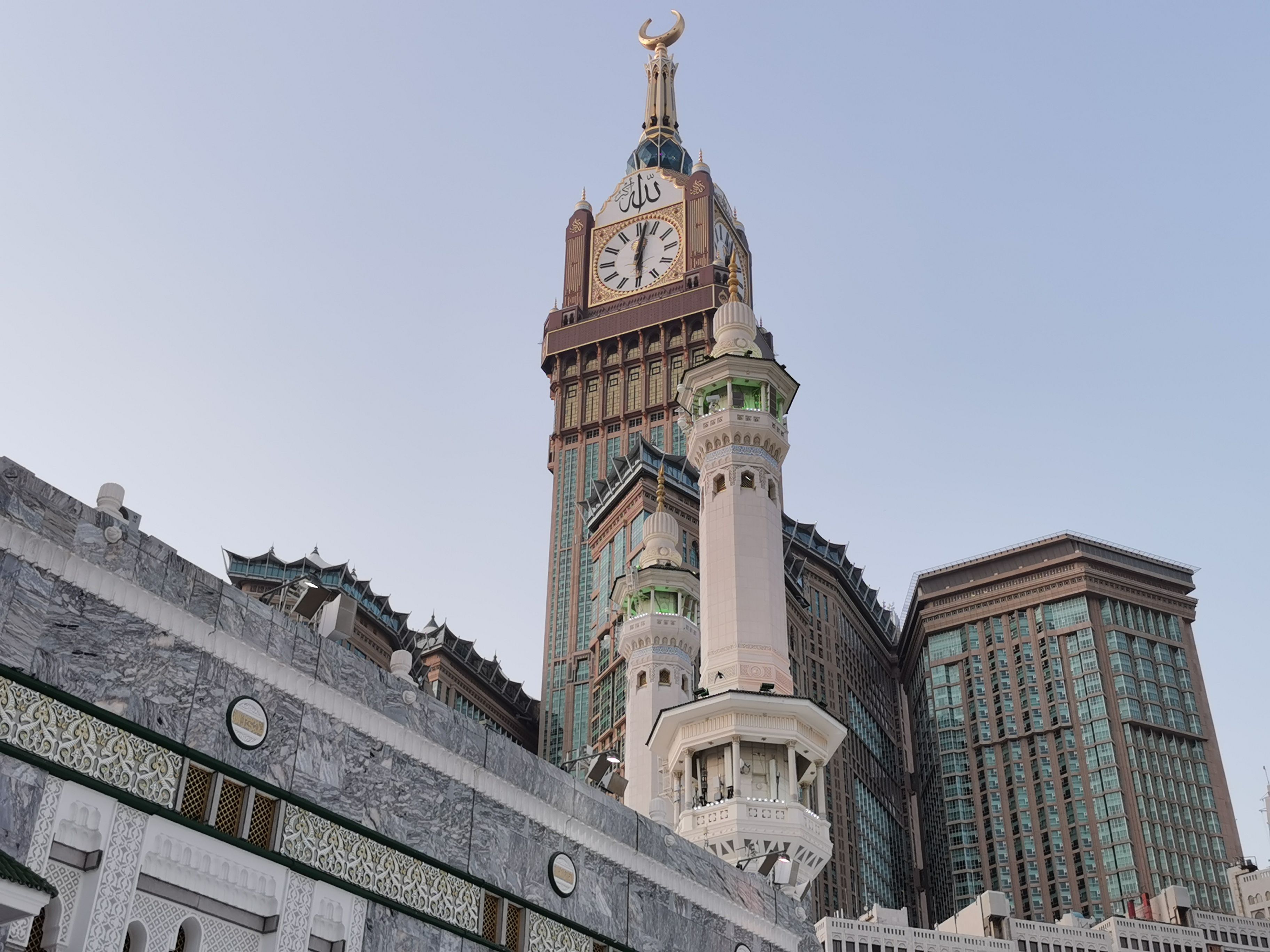 Staying Near the Haram: A Guide to Hotels in Makkah