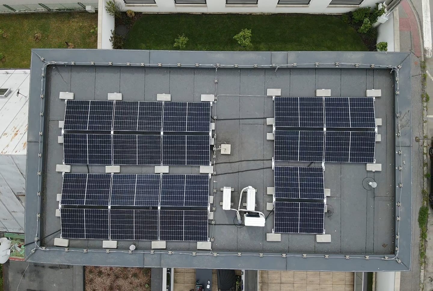 Realizácia firmy Profi-TechSolar Fotovoltické systémy . – Elektrikári – Zemianske Kostoľany