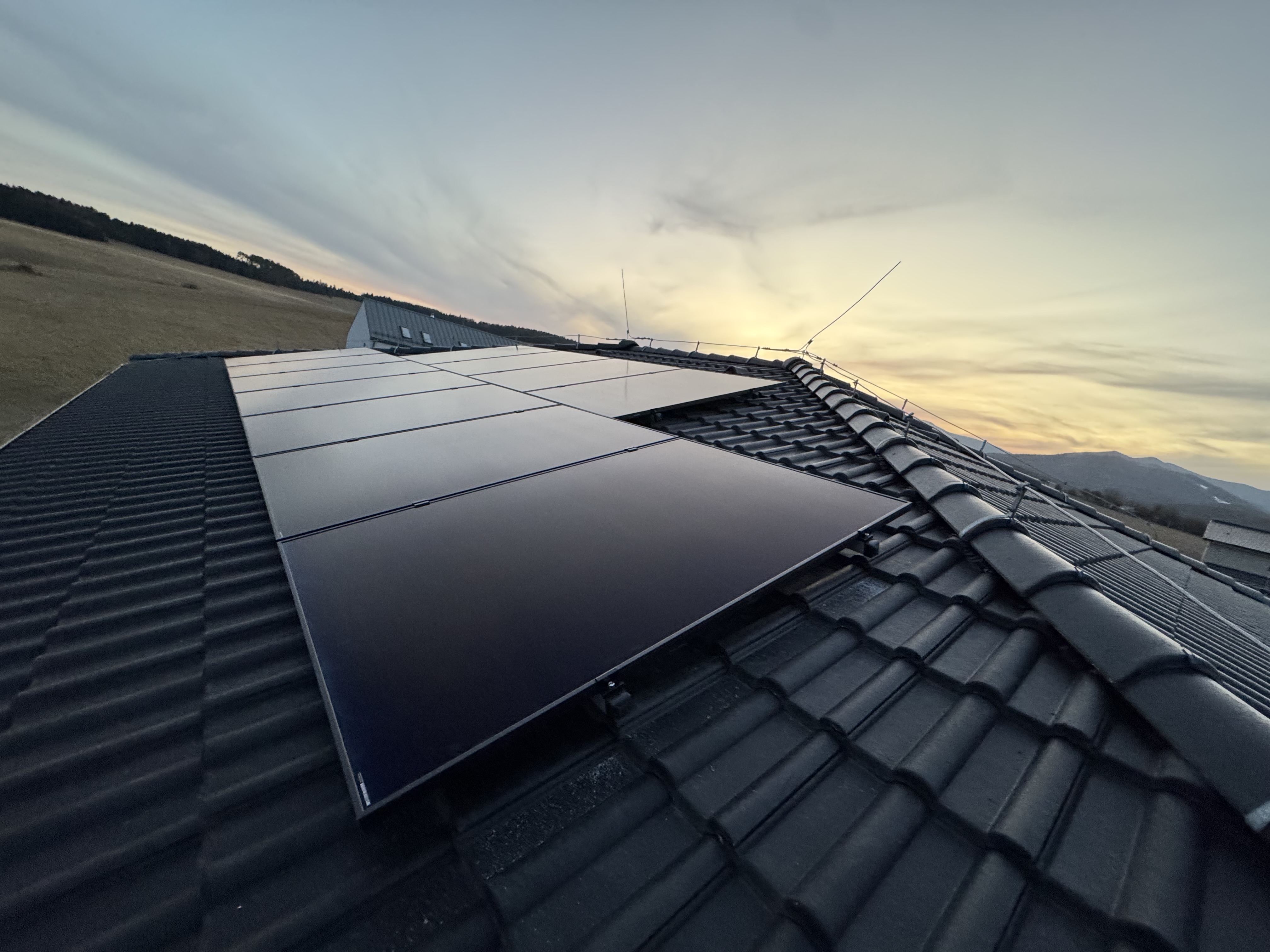Realizácia firmy IntelliSun s. r. o. – Elektrikári – Nitra
