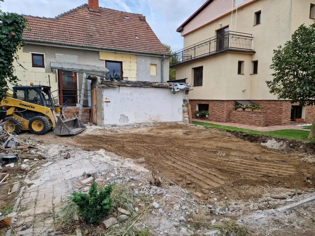 Realizácia firmy Zemné a výkopové práce Krivošík – Výkopové práce / bagrista – Veľké Kostoľany