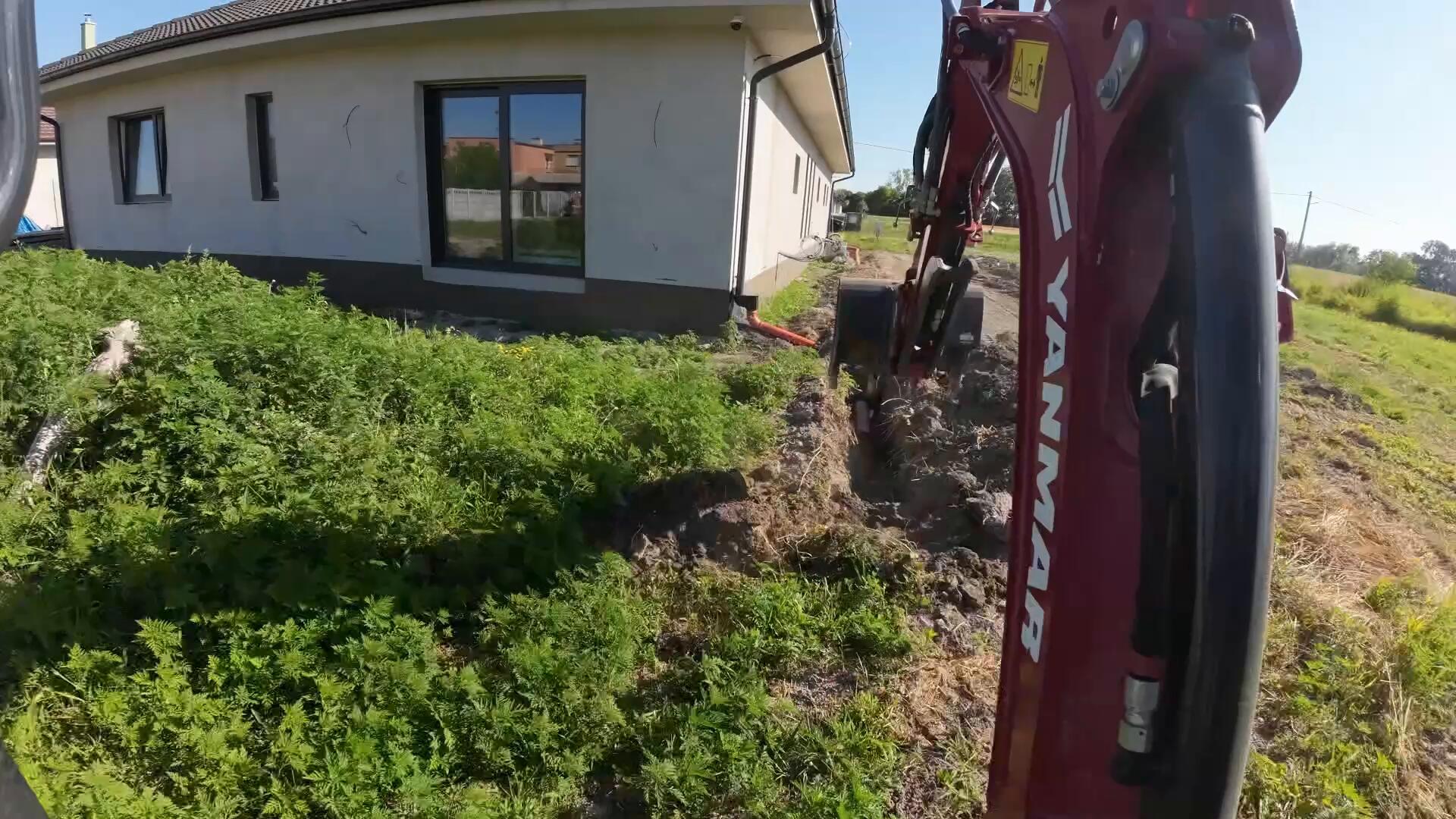 Realizácia firmy Bajcsi-zemné a výkopové práce – Výkopové práce / bagrista – Komárno