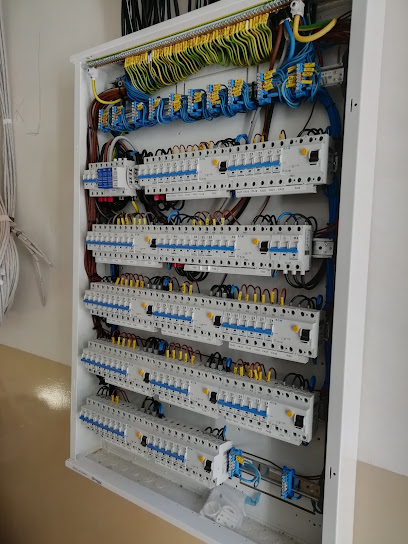 Realizácia firmy JUJO-Elektro s.r.o elektroinštalácie, oprava porúch, elektrikár, bleskozvody, prípojky, – Výkopové práce / bagrista – Prešov-Sekčov