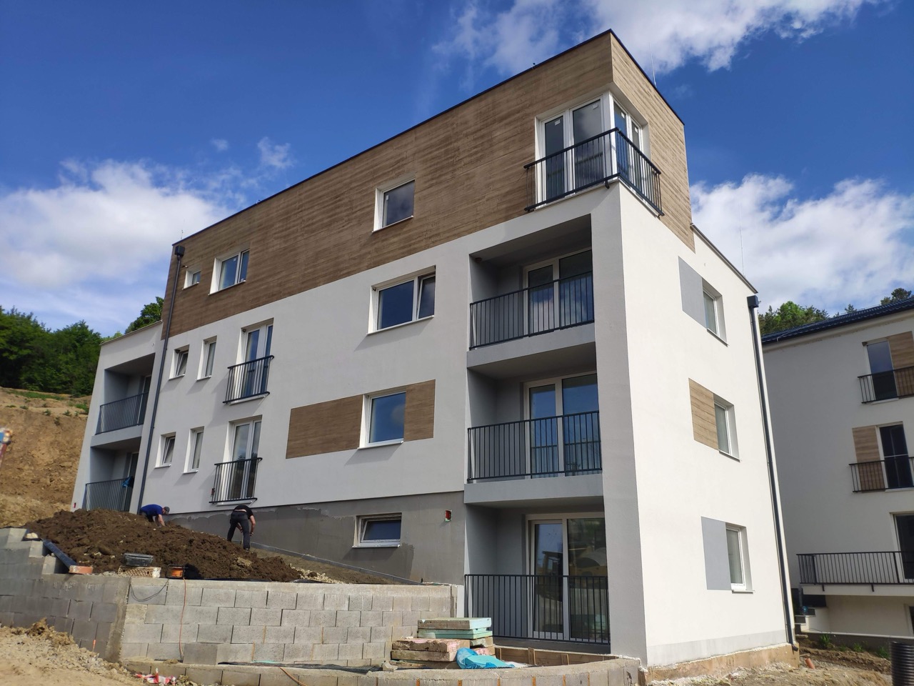 Realizácia firmy OptiStav, s.r.o. – Fasády a zateplenie domov – Považská Bystrica