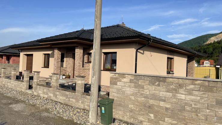 Realizácia firmy ŠENKÝR – Fasády a zateplenie domov – Trenčín