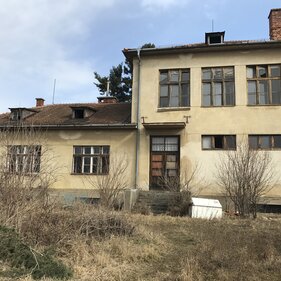 Realizácia firmy Revistav s.r.o. – Fasády a zateplenie domov – Komárno