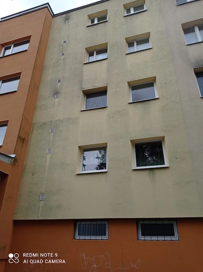 Realizácia firmy Fasádny servis - čistenie a maľovanie fasád – Fasády a zateplenie domov – Zvolen
