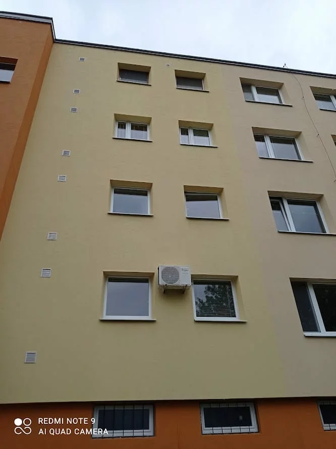 Realizácia firmy Fasádny servis - čistenie a maľovanie fasád – Fasády a zateplenie domov – Zvolen