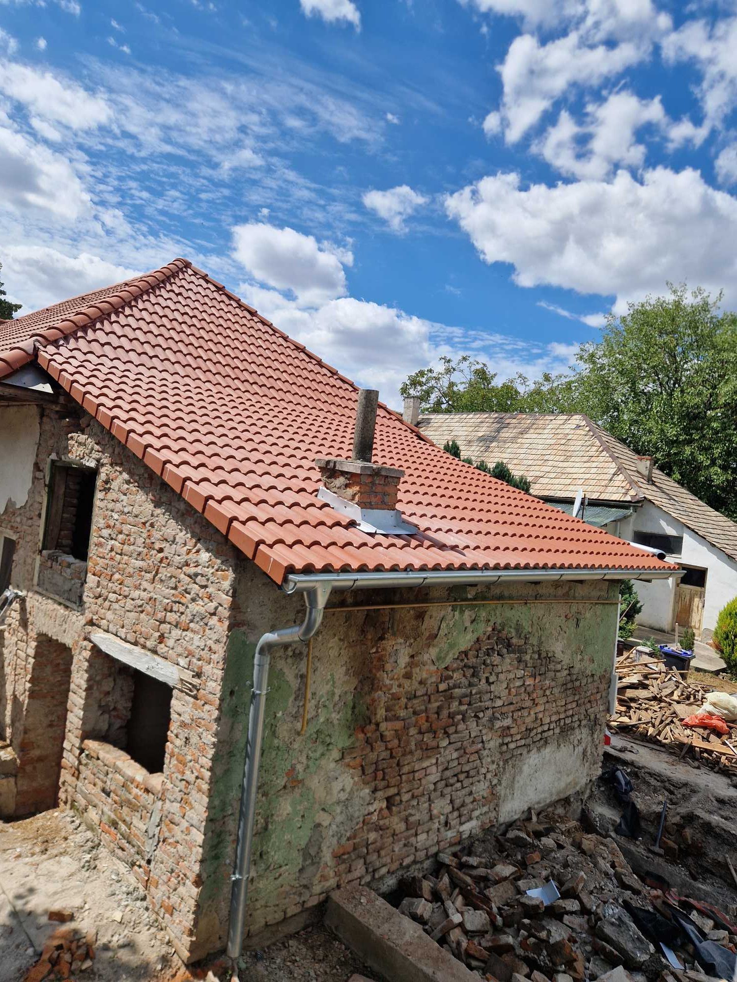Realizácia firmy Drevostavby Polgar – Nábytok na mieru a montáž nábytku – Žihárec