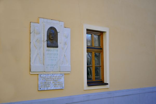 Realizácia firmy Eurookná Kalafut - Stolárstvo – Nábytok na mieru a montáž nábytku – Ľubica