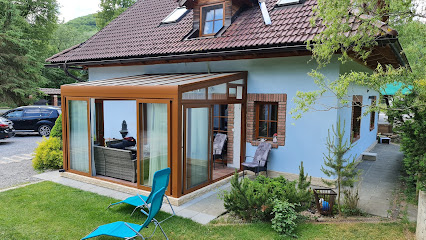 GLASSUR s.r.o.