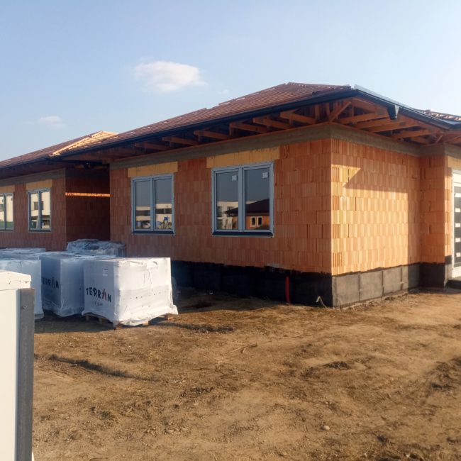 Realizácia firmy EASYCONSTRUCT s.r.o. – Oddychové zóny a terasy – Veľká Paka