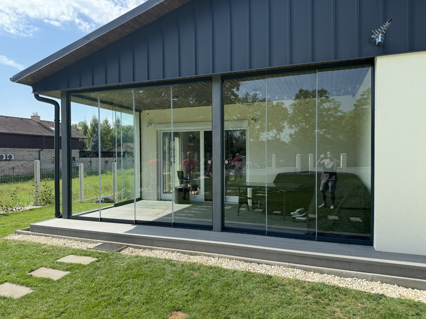 Realizácia firmy GST Pergola s.r.o. – Oddychové zóny a terasy – Nové Zámky