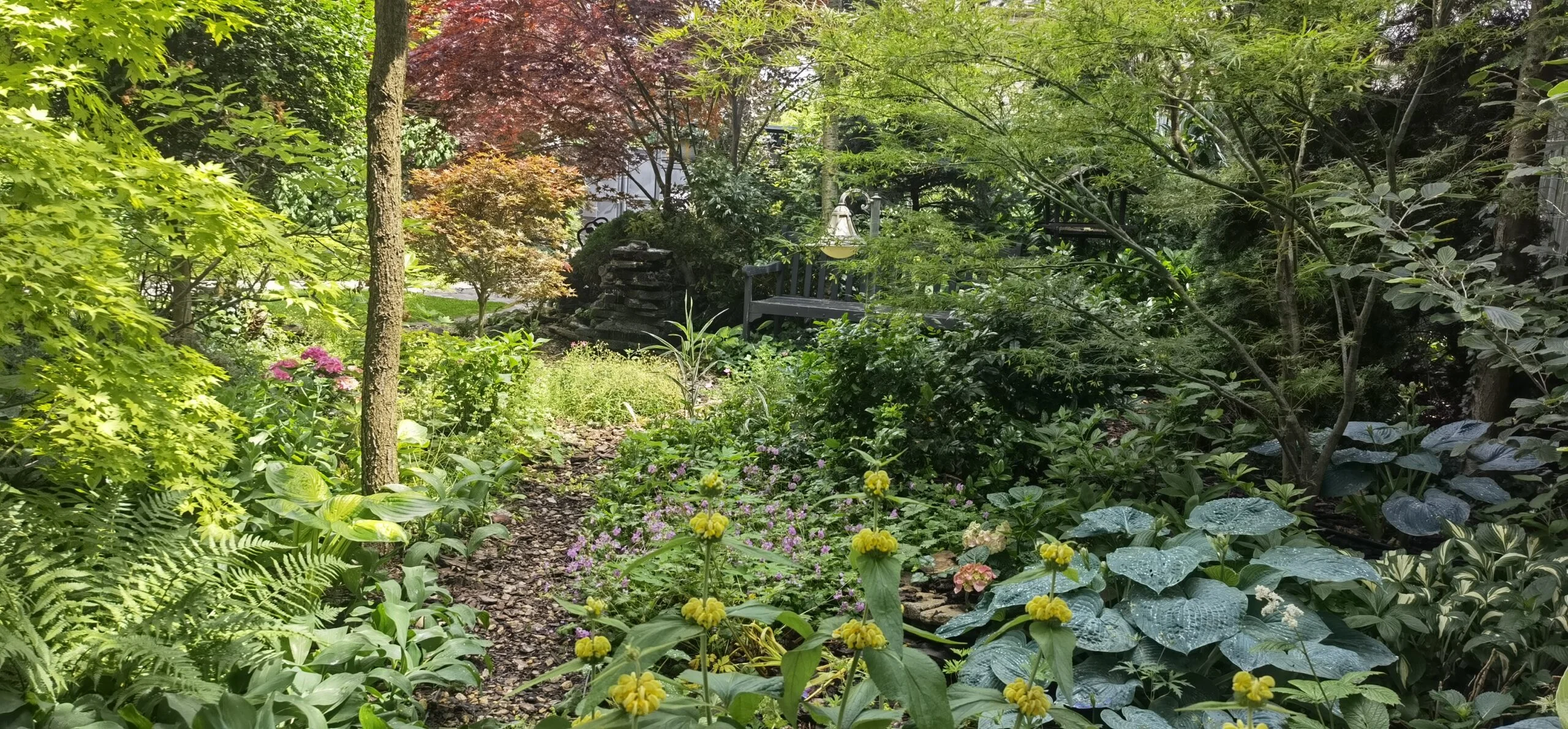 Realizácia firmy CASTRUM GARDEN - Ing. Attila Szabó – Záhradný a krajinný dizajn – Nové Zámky