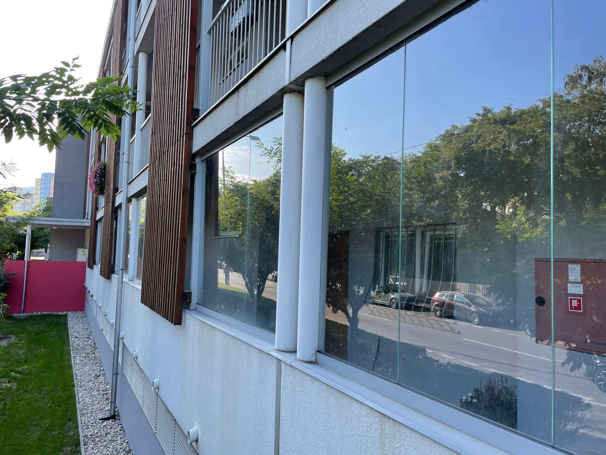 Realizácia firmy GS EUROTHERM MONT s.r.o. – Oddychové zóny a terasy – Benkovce