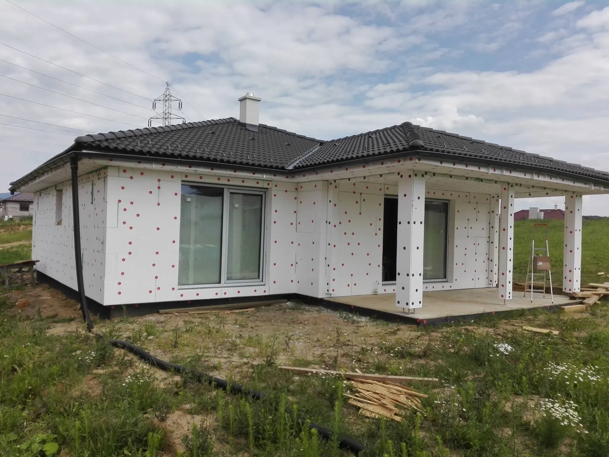 Realizácia firmy JMM Strechy, s.r.o. – Oddychové zóny a terasy – Rožkovany