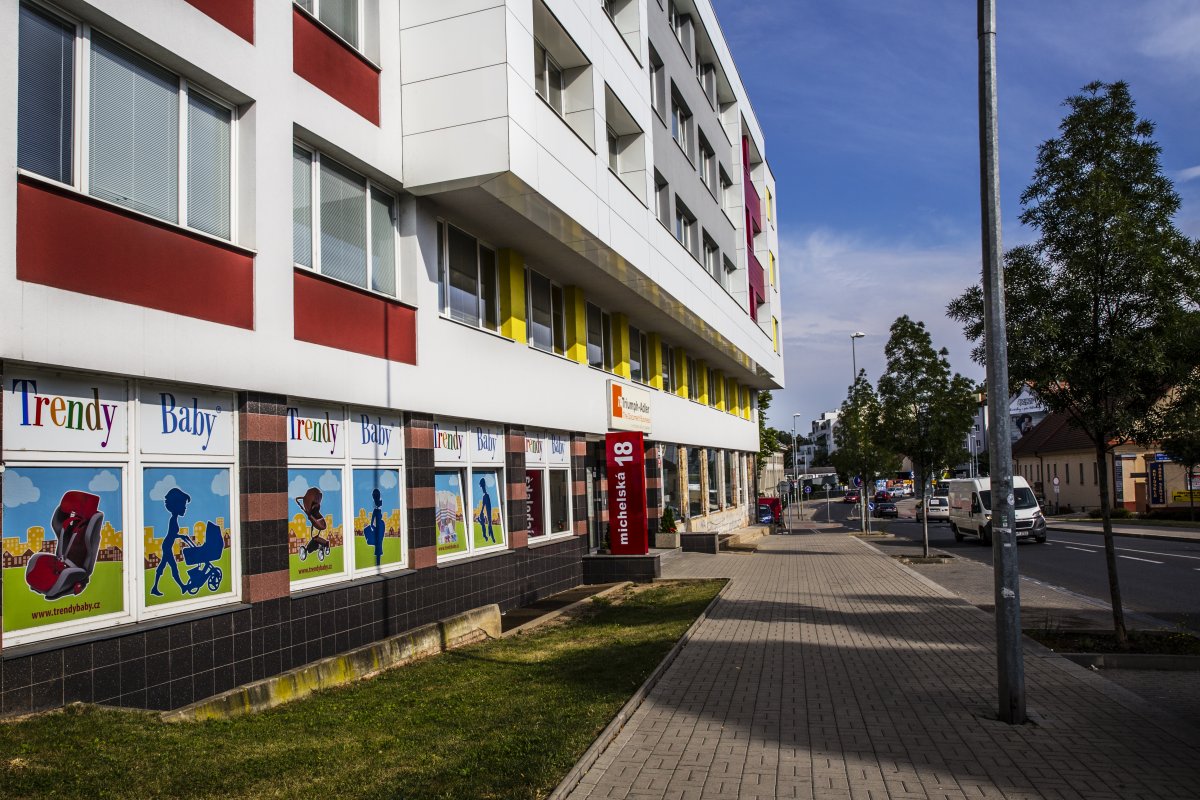 Realizace firmy BELSTAV CZ, s.r.o. – Fasády a zateplení domů – Praha 14