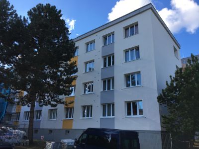Realizace firmy Švára-stavby a.s. – Fasády a zateplení domů – Praha 14-Černý Most
