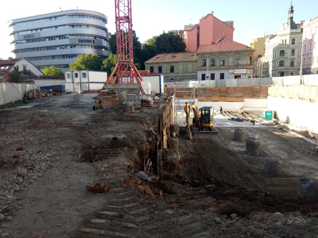 Realizace firmy Zemní práce Kobliha – Výkopové práce / bagrista – Praha-Petrovice