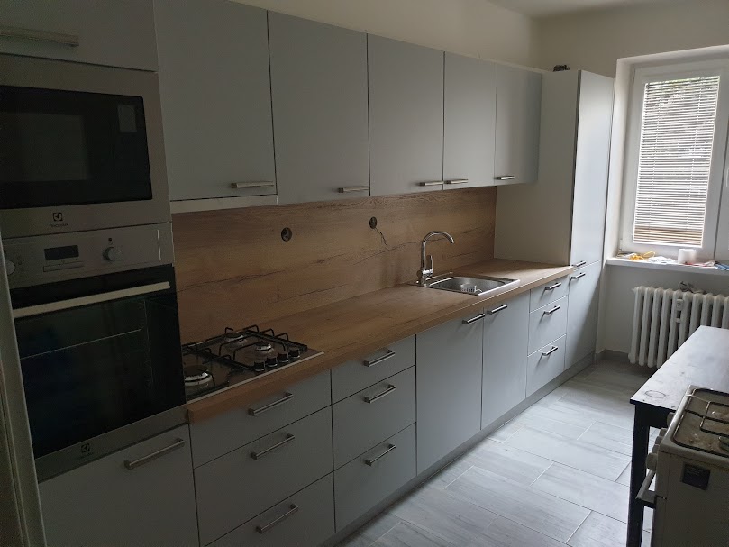Realizace firmy Truhláři Vršovice – Nábytek na míru a montáž nábytku – Praha 10-Vršovice
