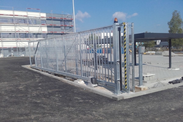 Realizace firmy PLOT-TEAM s.r.o. – Ploty a brány – Prachatice