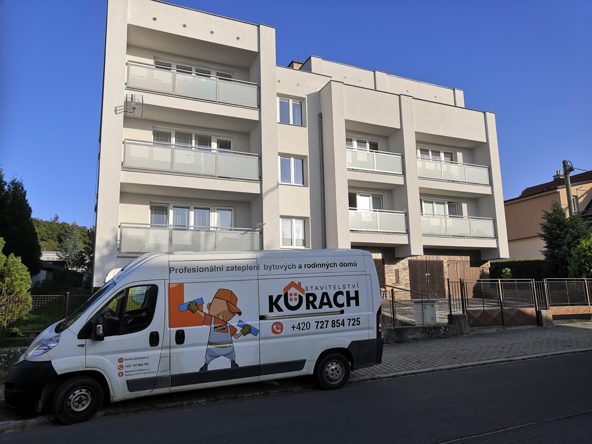 Realizace firmy Stavitelství Kurach s.r.o. Plzeň – Fasády a zateplení domů – Plzeň