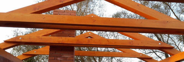 Realizace firmy Truhlářství Tesařství Aleš Ďulík – Nábytek na míru a montáž nábytku – Plzeň