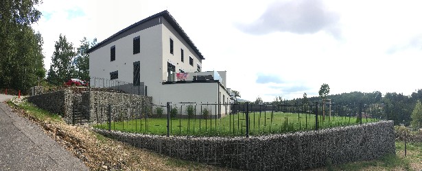 Realizace firmy Gardenguru – Zahradní a krajinný design – Raková